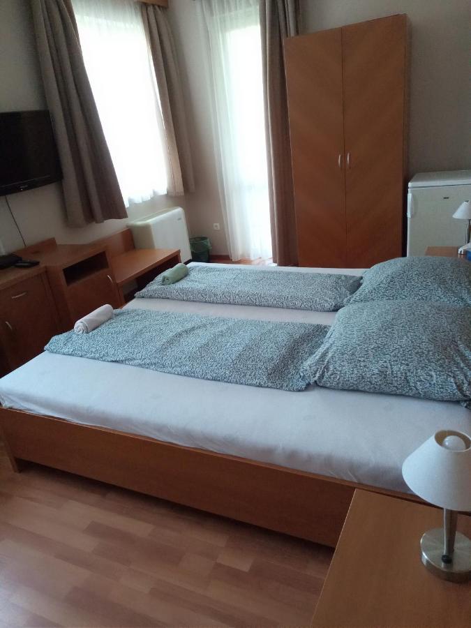 Oazis Wellness Apartman2 Hajduszoboszlo Exterior photo