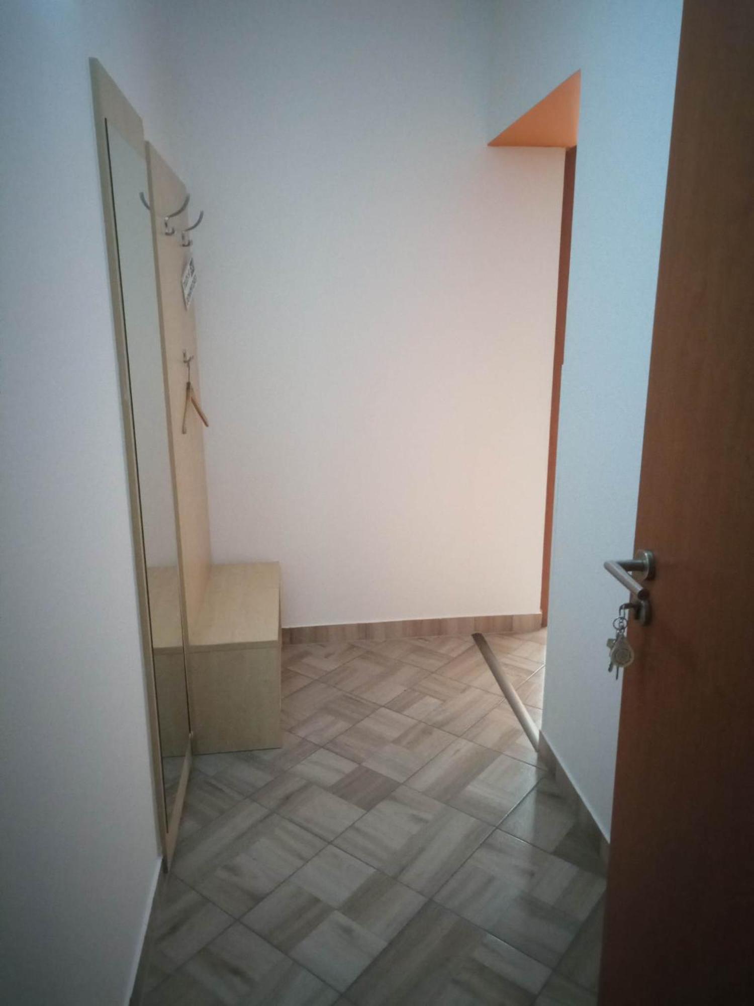 Oazis Wellness Apartman2 Hajduszoboszlo Room photo